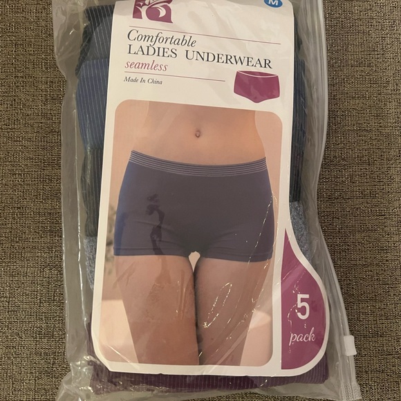 Ladies Boyshort Underwear - Picture 2 of 8